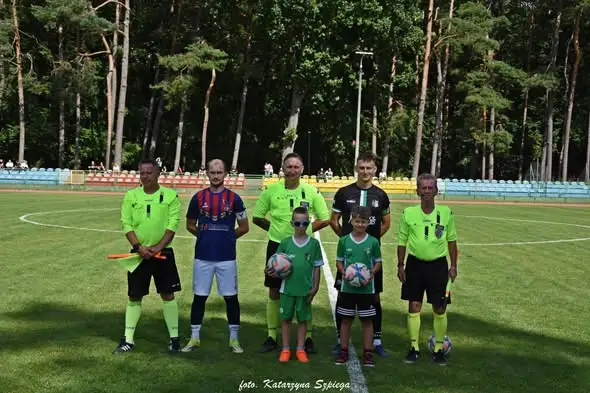 Derby dla kibiców: Olimp Złocieniec i Calisia Kalisz Pomorski dzielą się punktami