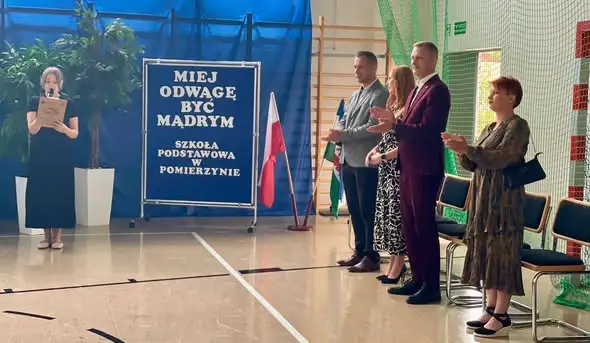 Uroczyste rozpoczęcie roku szkolnego w Pomierzynie