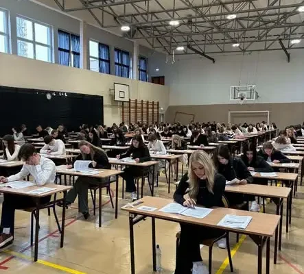 Próbna matura w Drawsku Pomorskim: 139 uczniów rozpoczęło trzydniowy maraton