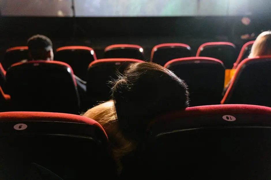 Kino w M-GOK zaprasza na październikowe seanse – repertuar dla każdego